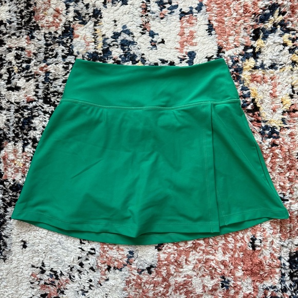 YPB SculptLUX Emerald Green Activewear Skort - Picture 3 of 5